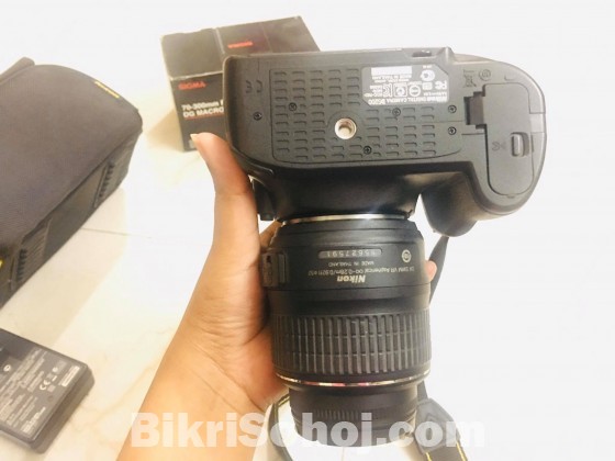 Nikon D5200 DSLR 24.1 MP With 18-55mm Lens